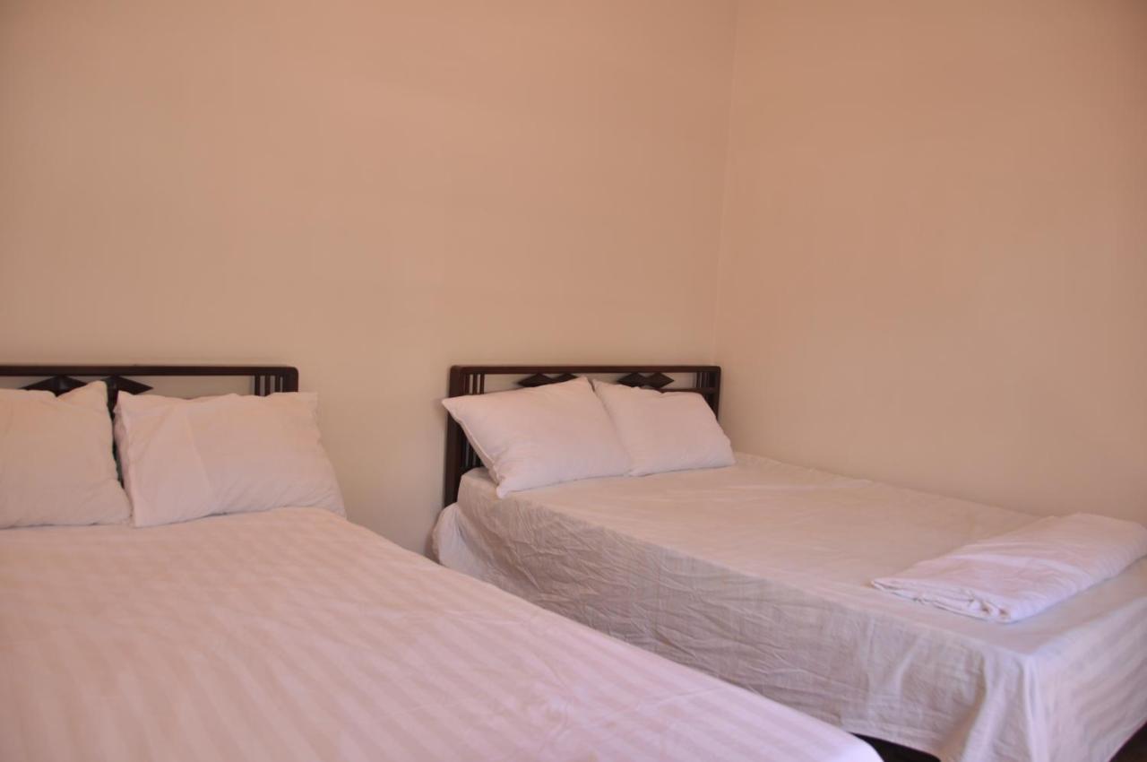 Ngo Khanh Homestay Tân Hiệ Екстериор снимка