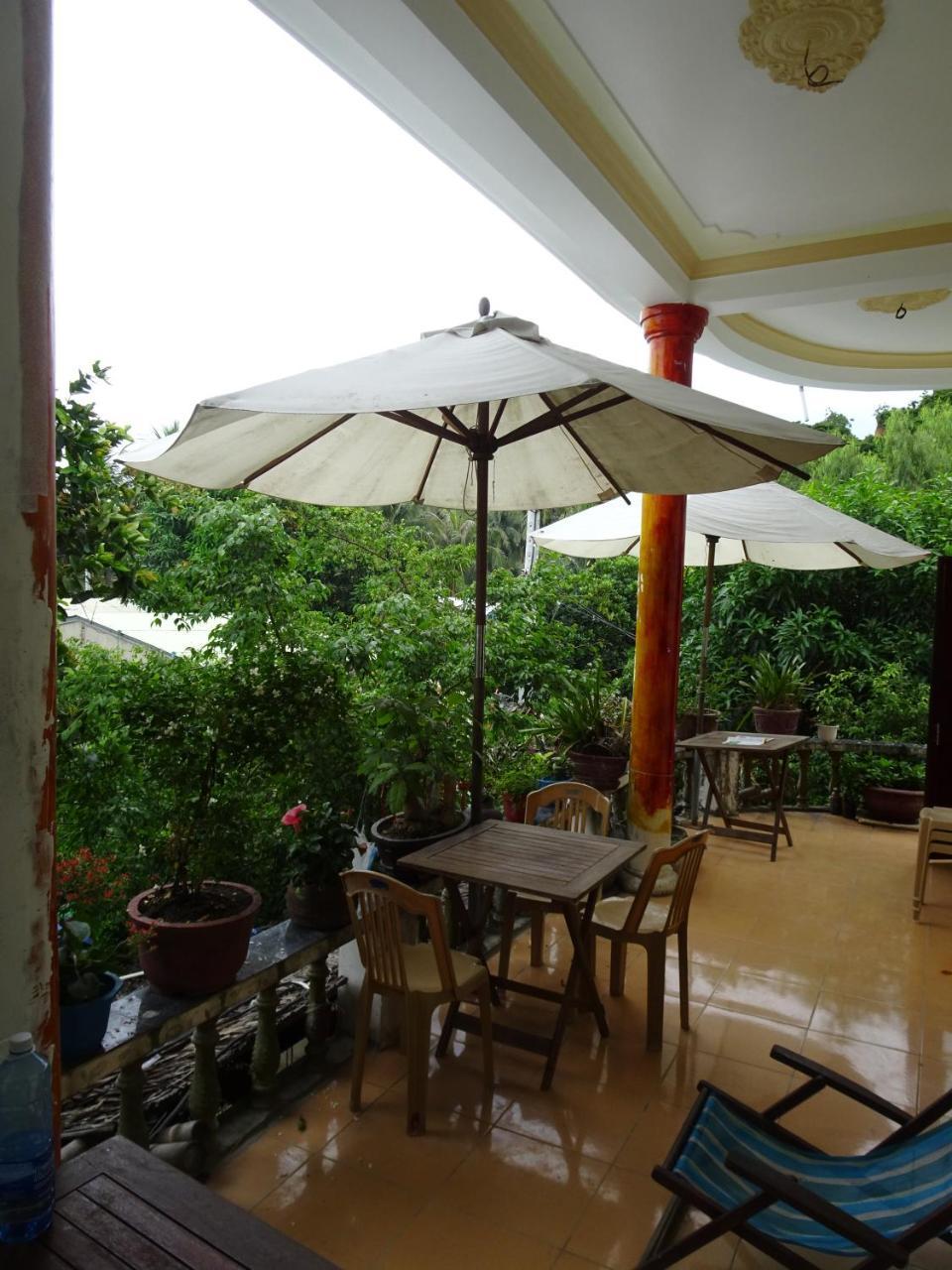 Ngo Khanh Homestay Tân Hiệ Екстериор снимка